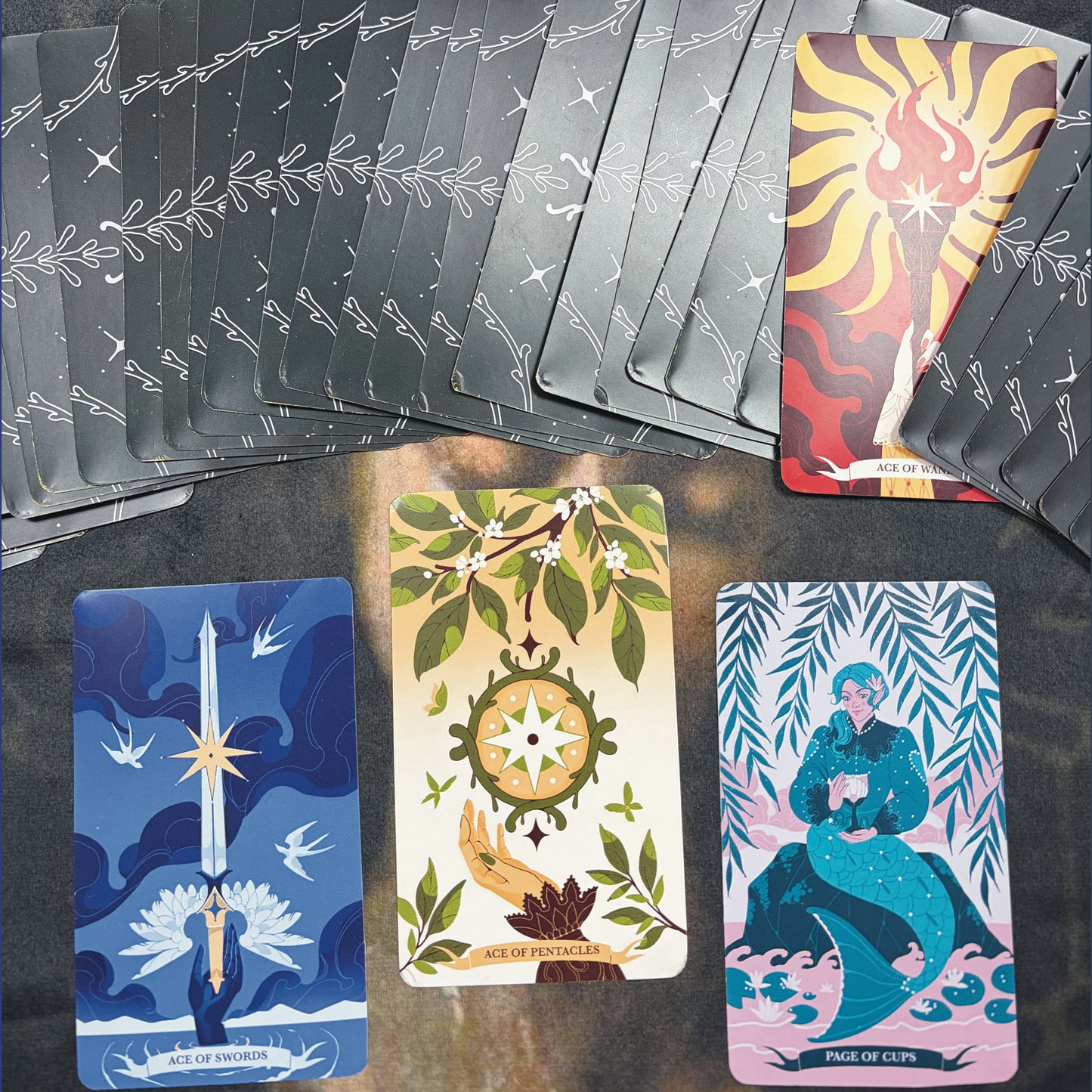 FOUR COURTS TAROT